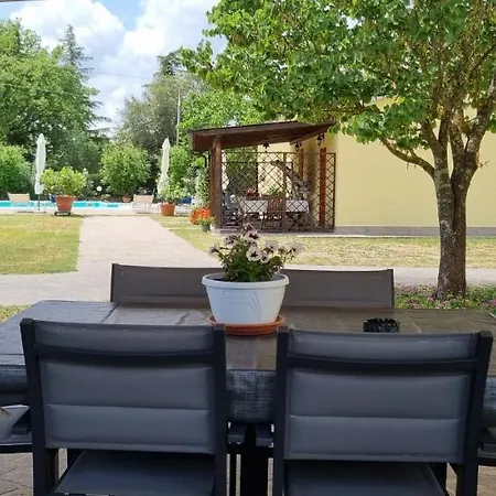 Il Fontanile Kır Evi *
